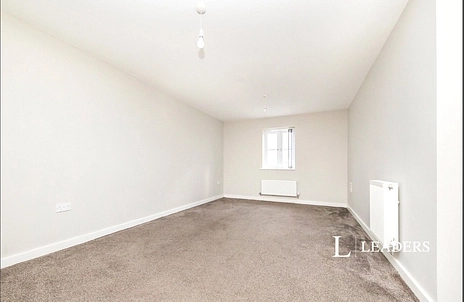 apartment to rent - Moses Walk, Great Blakenham, Ipswich, Suffolk, IP6 - Property View 3