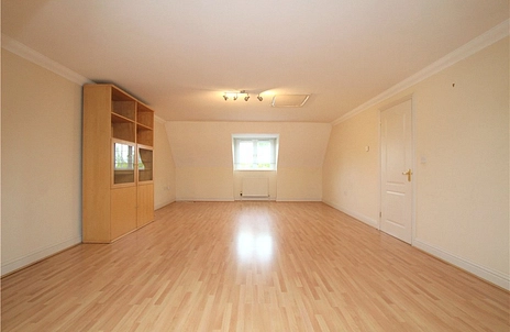 2 bedroom apartment for sale - Drovers Avenue, Bury St. Edmunds, Suffolk, IP32 - Property View 3