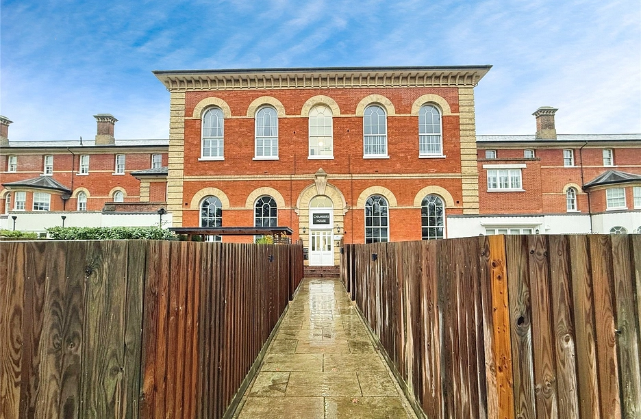 3 bedroom apartment for sale - Blackheath Avenue, Ipswich, Suffolk, IP3 - Property View 1