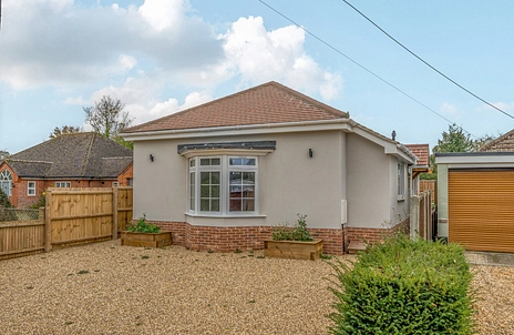 3 bedroom bungalow for sale - Askins Road, East Bergholt, Colchester, Suffolk, CO7 - Property View 3