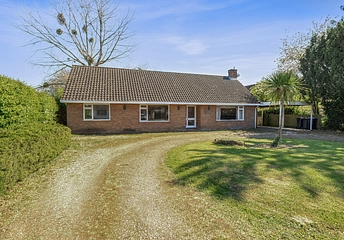 3 bedroom bungalow for sale - Stone Street, Crowfield, Ipswich, Suffolk, IP6 - Property View 1