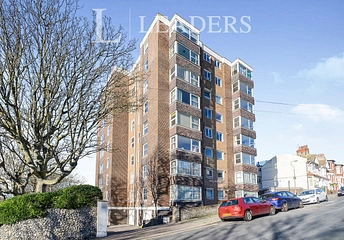 2 bed flat/apartment for rent in Belle Vue Gardens, Brighton, BN2