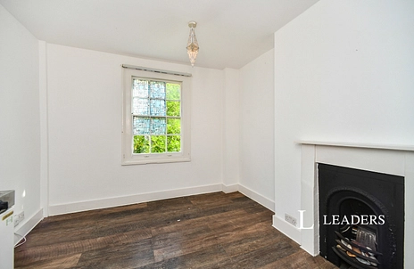 1 bedroom studio to rent - Brunswick Road, Hove, East Sussex, BN3 - Property View 3