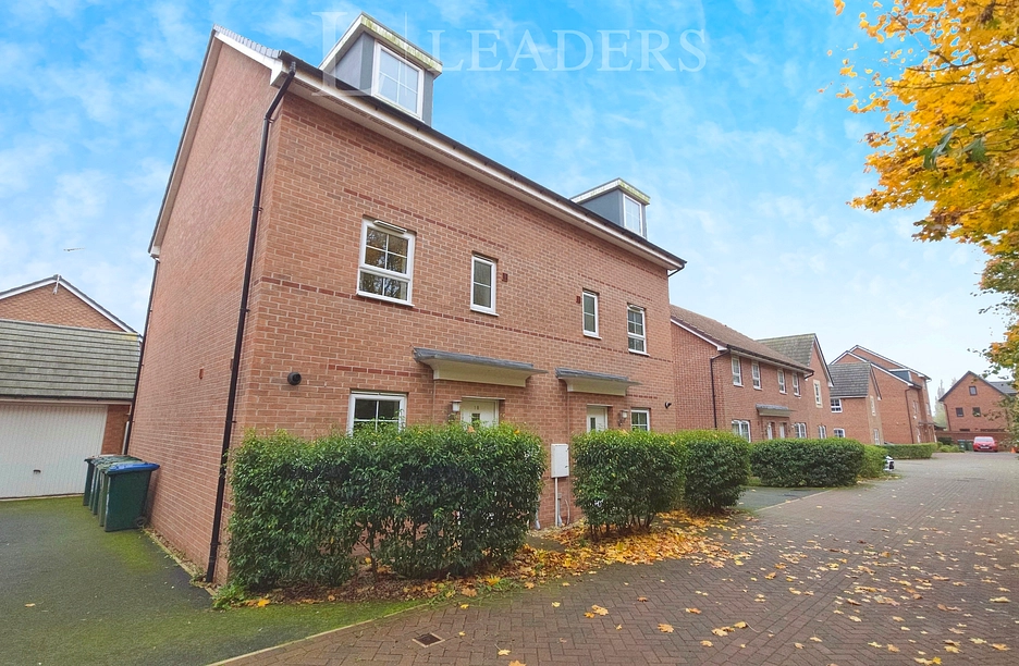 4 bedroom house to rent - Robin Close, Coventry, CV4 - Property View 1