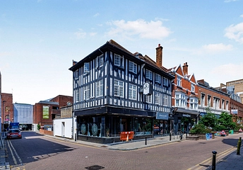 4 bedroom apartment to rent - Bishops Hall, Kingston upon Thames, KT1 - Property View 1