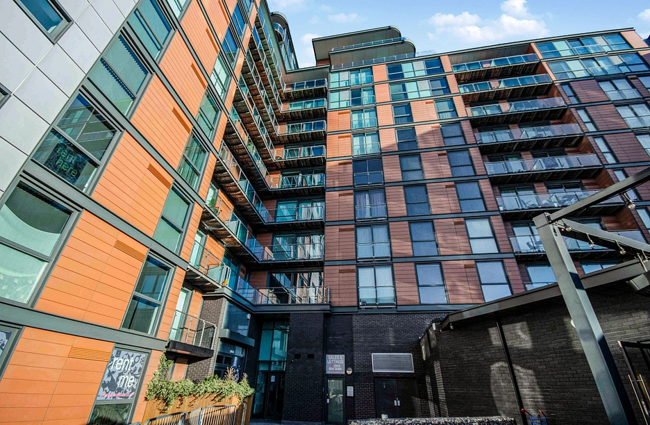 2 bedroom apartment to rent - Gateway Plaza, Fitzwilliam Street, Barnsley, S70 - Property View 1