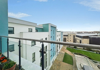 2 bedroom apartment for sale - Sapphire Court, Ocean Way, Southampton, Hampshire, SO14 - Property View 1