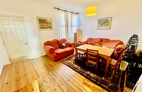 property to rent - Methley Mount, Leeds, LS7 - Property View 2