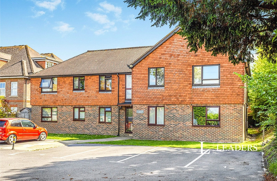 2 bedroom apartment to rent - Lewes Road, Ringmer, Lewes, East Sussex, BN8 - Property View 1
