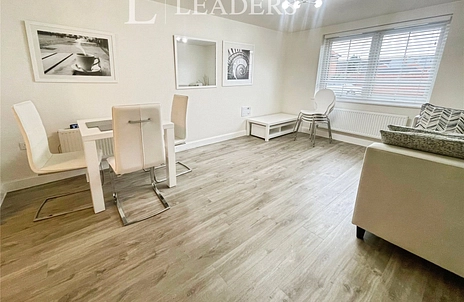 2 bedroom apartment to rent - Regeneration Way, Beeston, Nottingham, Nottinghamshire, NG9 - Property View 3