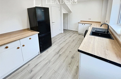 property to rent - Anslow Avenue, Beeston, Nottingham, Nottinghamshire, NG9 - Property View 3