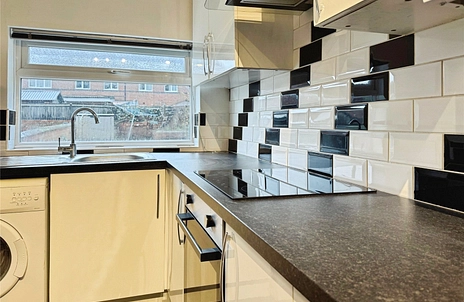 2 bedroom house for sale - King Street, Loughborough, Leicestershire, LE11 - Property View 3