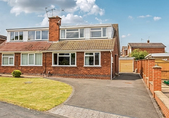 3 bedroom house for sale - Leconfield Road, Loughborough, Leicestershire, LE11 - Property View 1