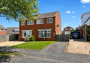 2 bedroom house for sale - Beaumaris Crescent, Shepshed, Loughborough, Leicestershire, LE12 - Property View 1