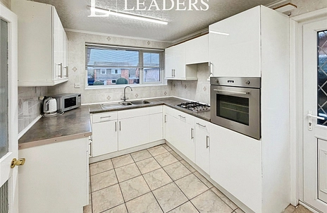 4 bedroom bungalow to rent - Valley Road, Loughborough, LE11 - Property View 3