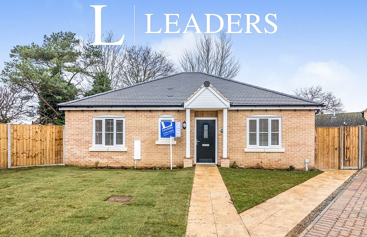 3 bedroom bungalow to rent - Ash Drive, Martham, Great Yarmouth, Norfolk, NR29