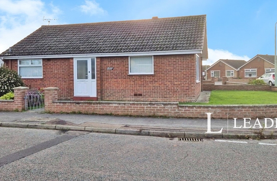 2 bedroom house to rent - Patterdale Gardens, Lowestoft, NR32 - Property View 1