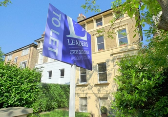 1 bed flat/apartment for rent in Wickham Road, London, SE4