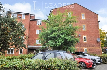 1 bedroom apartment to rent - Armoury Road, London, SE8