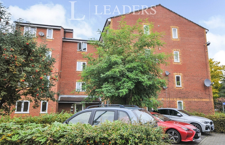 1 bedroom apartment to rent - Armoury Road, London, SE8