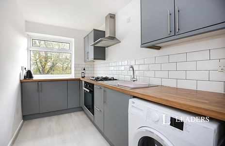 2 bedroom maisonette to rent - Chapel Court, Murcott Road East, Whitnash, CV31 - Property View 2