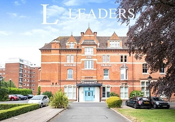 2 bed flat/apartment for rent in Manor House, Avenue Road, Leamington Spa, CV31