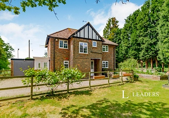 3 bedroom house to rent - Henfold Lane, Beare Green, Dorking, RH5 - Property View 1
