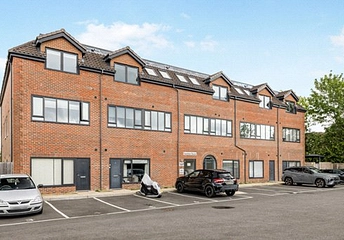 1 bedroom apartment to rent - Cleeve Road, Leatherhead, Surrey, KT22 - Property View 1