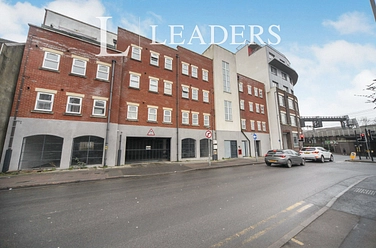 1 bedroom apartment to rent - Bedford Heights, 2 Old Bedford Road, Luton, LU2