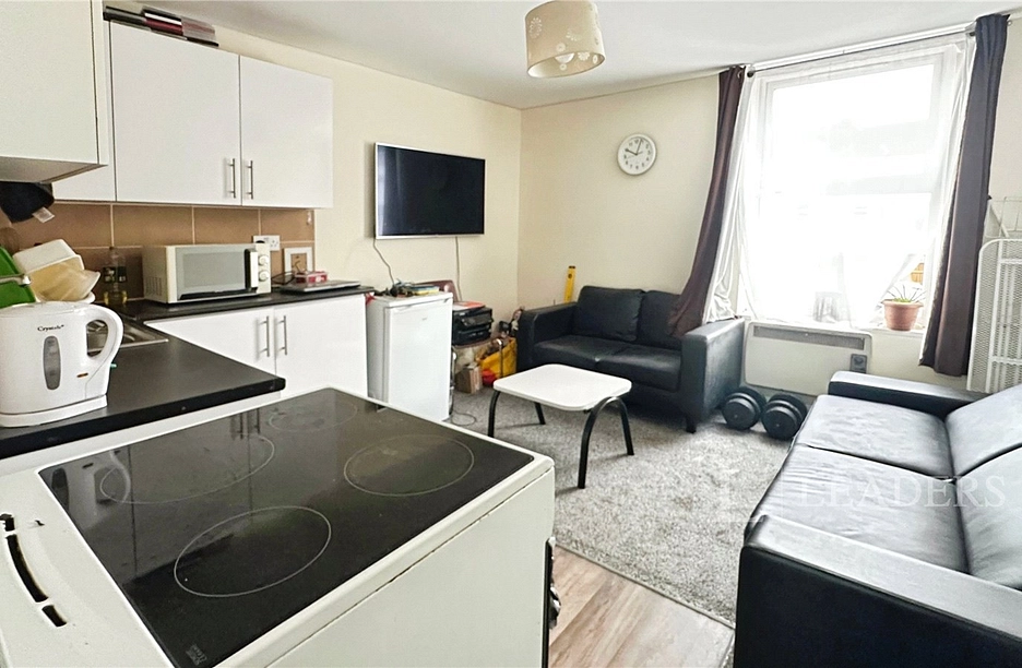 1 bedroom studio to rent - Cardigan Street, Luton, Bedfordshire, LU1 - Property View 1