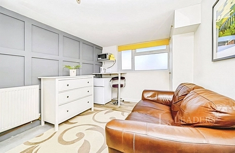 1 bedroom house to rent - Russell Rise, Luton, Bedfordshire, LU1 - Property View 2