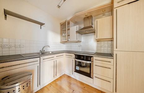 2 bedroom apartment for sale - Slate Wharf, Manchester, Lancashire, M15 - Property View 3