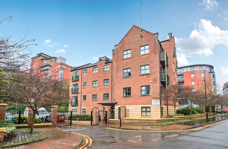 2 bedroom apartment for sale - Slate Wharf, Manchester, Lancashire, M15 - Property View 1