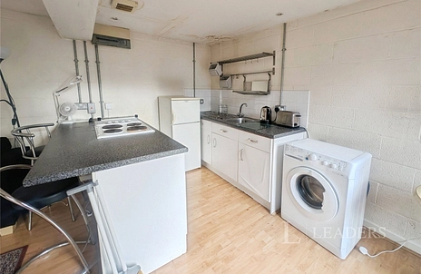 1 bedroom apartment to rent - Crystal House, Withington Road, Manchester, M16 - Property View 3