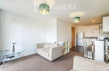 1 bedroom apartment to rent - Elmira Way, Salford, Greater Manchester, M5 - Property View 3
