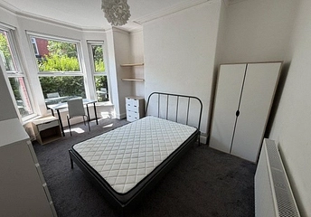 5 bedroom house to rent - Cawdor Road, Manchester, M14 - Property View 1