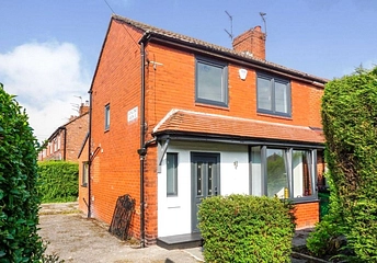 2 bedroom house to rent - Lisburn Road, Manchester, M40 - Property View 1