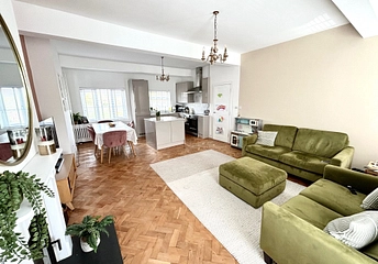 4 bedroom apartment to rent - Palatine Road, Manchester, M22 - Property View 1