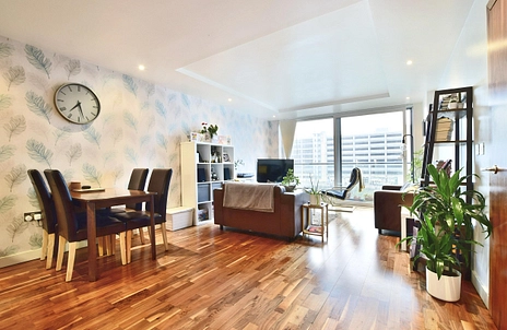 2 bedroom apartment to rent - City Loft, 94 The Quays, Salford, M50 - Property View 3