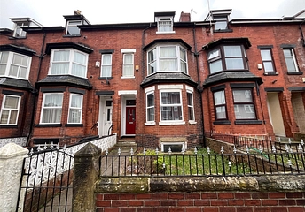 8 bedroom house to rent - Booth Avenue, Manchester, Greater Manchester, M14 - Property View 1