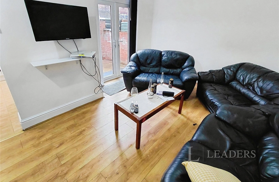 5 bedroom house to rent - Ladybarn Road, M14 - Property View 1