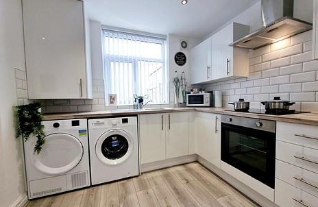 1 bedroom semi detached to rent - Victor Avenue, Bury, Greater Manchester, BL9 - Property View 2