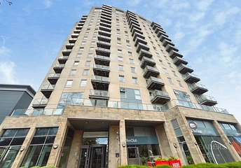 2 bed flat/apartment for rent in The Quays, Salford, Greater Manchester, M50
