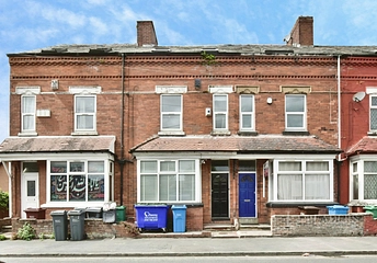 4 bed house for rent in Heald Grove, Manchester, Greater Manchester, M14