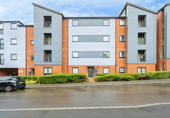 1 bed flat/apartment for rent in Harley Drive, Walton, Milton Keynes, Buckinghamshire, MK7