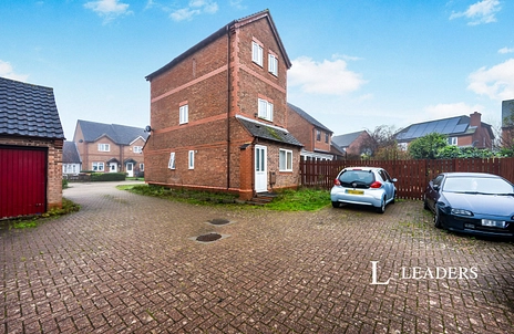 2 bedroom maisonette to rent - Twitchen Lane, Furzton, Milton Keynes, Buckinghamshire, MK4 - Property View 2