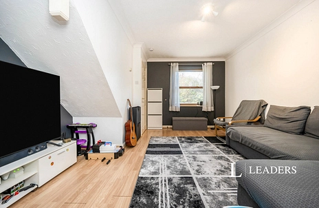 2 bedroom house to rent - Newbridge Oval, Emerson Valley, Milton Keynes, MK4 - Property View 3