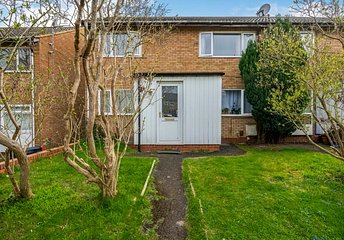 2 bedroom maisonette to rent - Rowle Close, Stantonbury, Milton Keynes, Buckinghamshire, MK14 - Property View 1