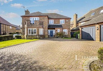 5 bedroom house to rent - Shallowford Grove, Furzton, Milton Keynes, Buckinghamshire, MK4 - Property View 1