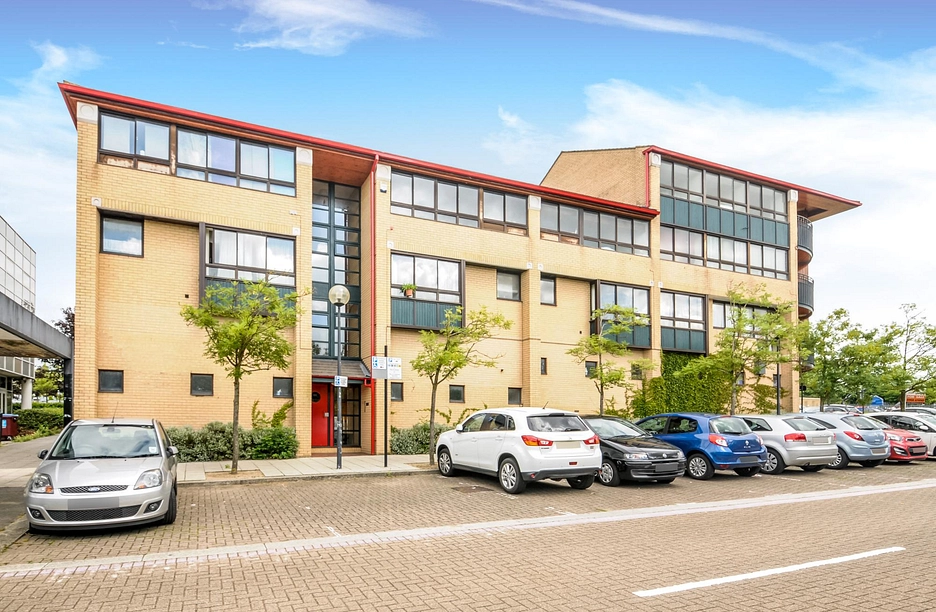 2 bedroom apartment to rent - South Seventh Street, Milton Keynes, MK9 - Property View 1